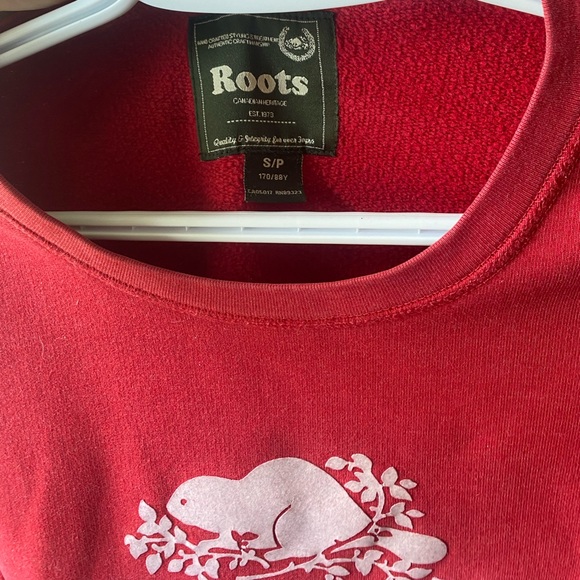 Roots crew neck sweater (red, small) - Picture 3 of 4